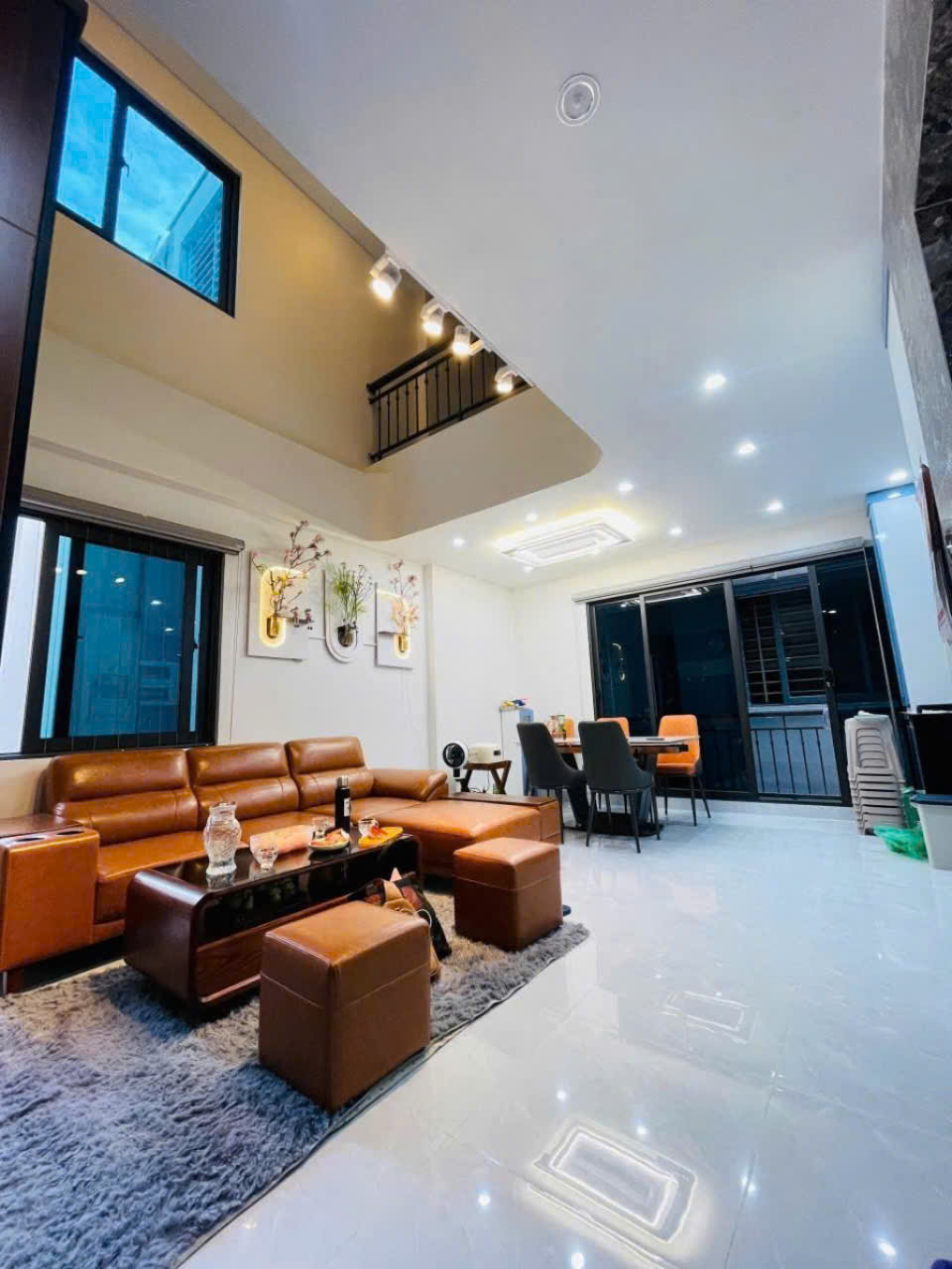Cần bán nhà 7 tầng, phố trung tâm quận Đống Đa, 43m2, 14.3 tỷ